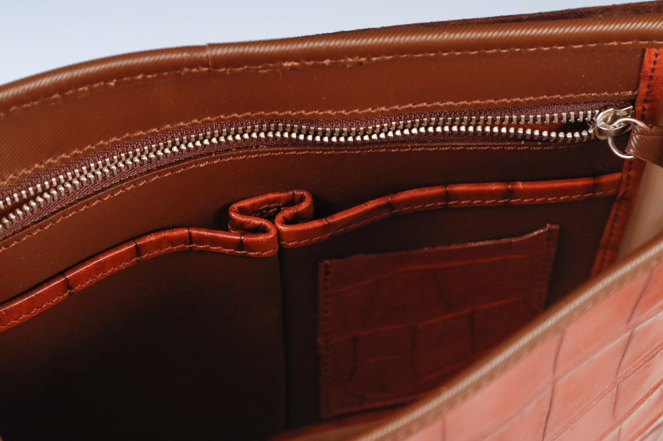 Dooney & Bourke Leather Crossbody Bag