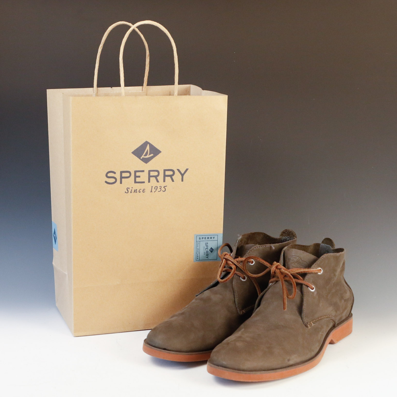 Men's Size 12 Sperry Suede Chukka Boots