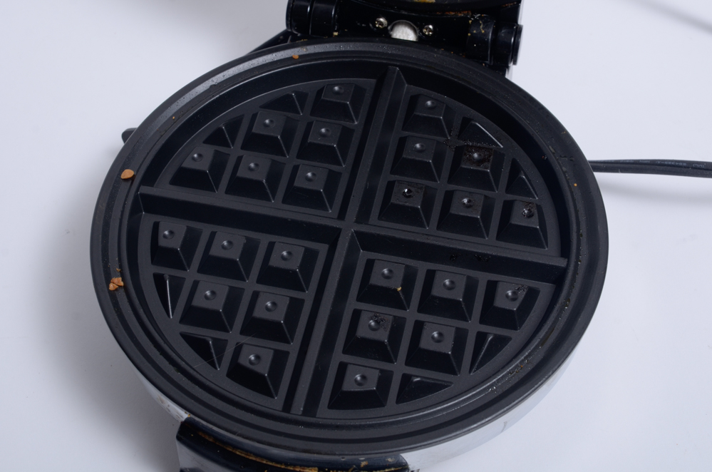Oster Belgian Waffle Maker
