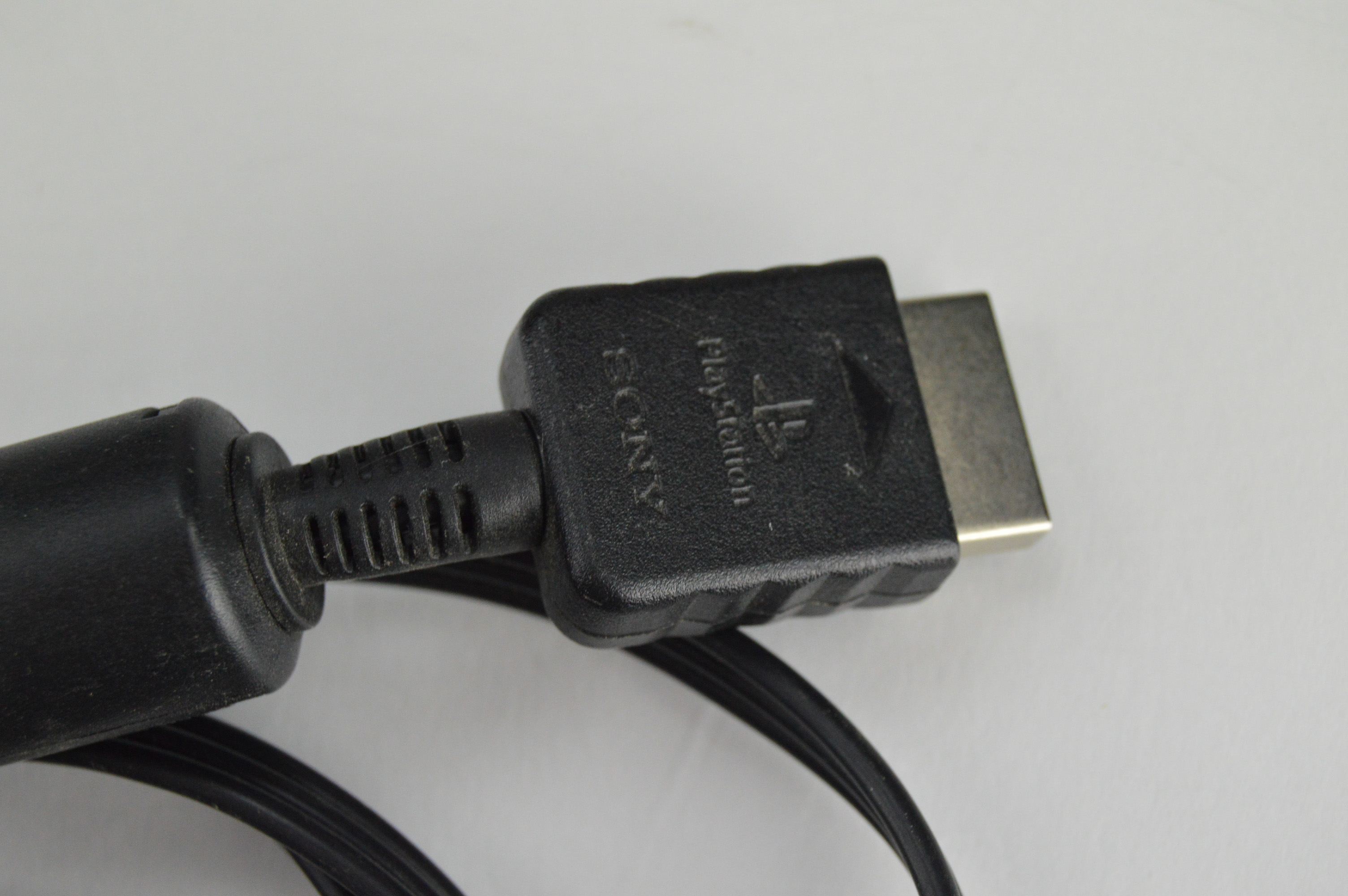 Philips iPod Docking Alarm Clock and Other Electronic Components