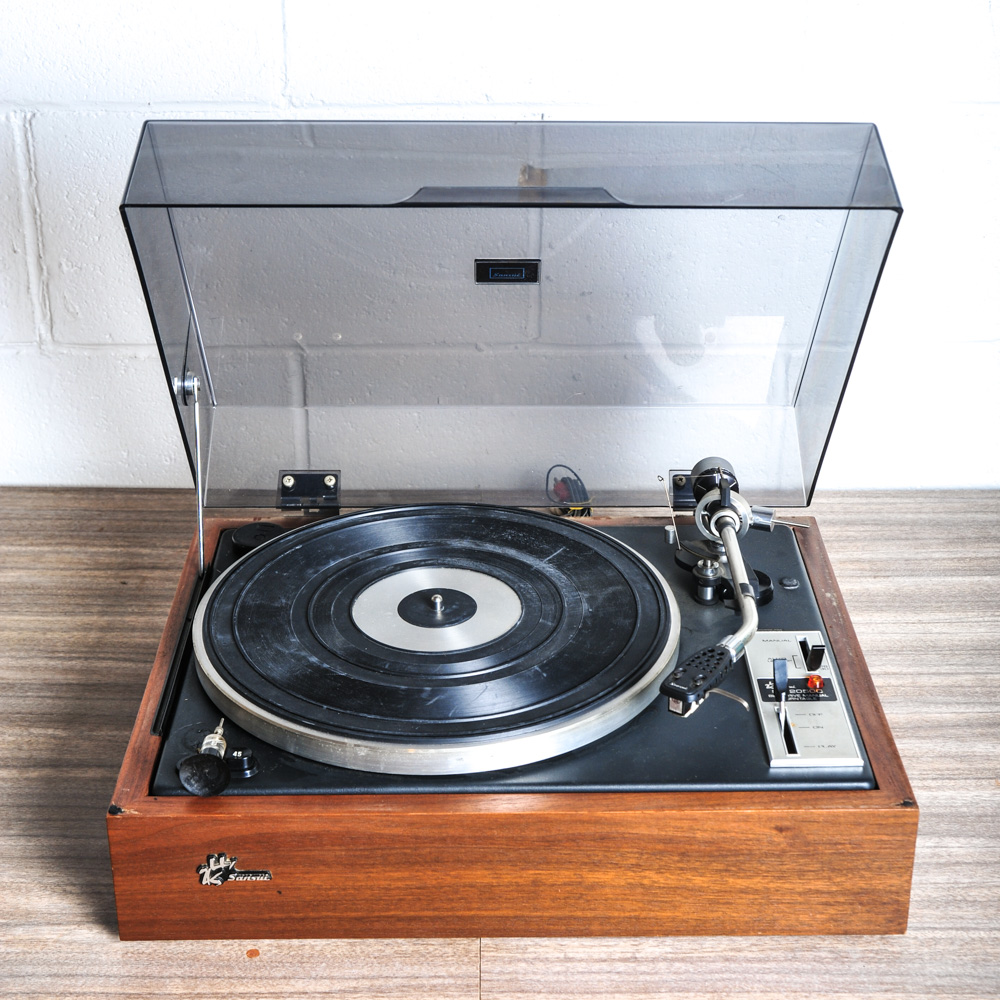Vintage Sansui Turntable, Receiver and Accessories