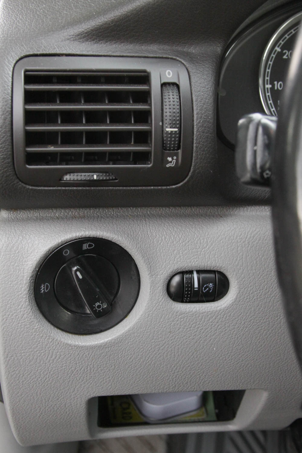 2002 2.8L V6 Volkswagen Passat GLX Sedan