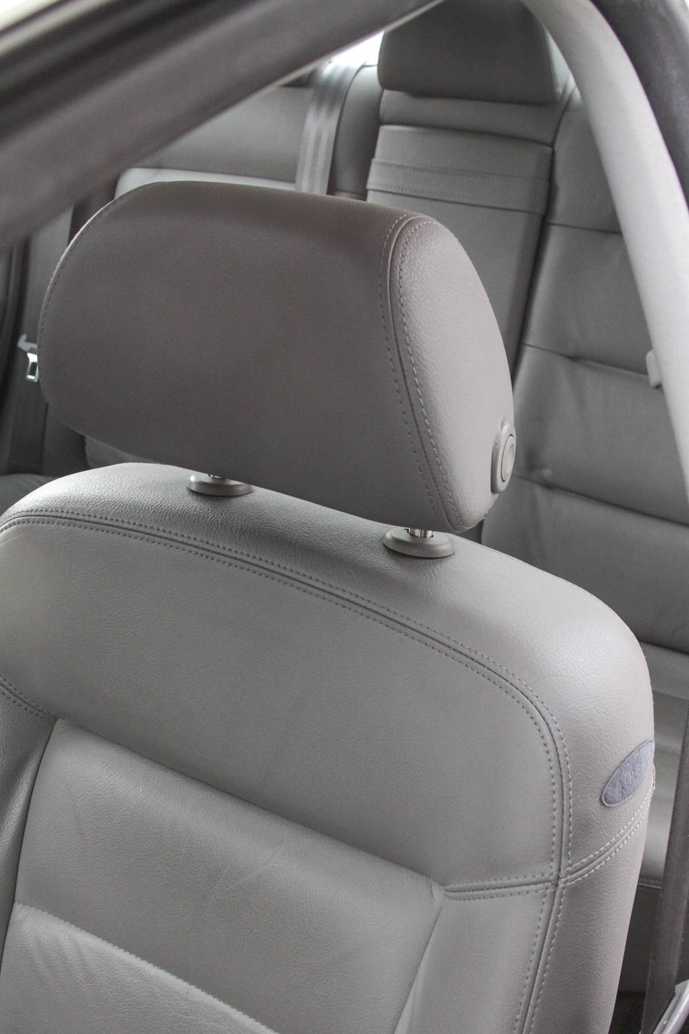 2002 2.8L V6 Volkswagen Passat GLX Sedan