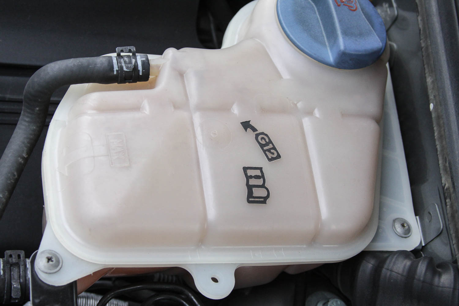 2002 2.8L V6 Volkswagen Passat GLX Sedan