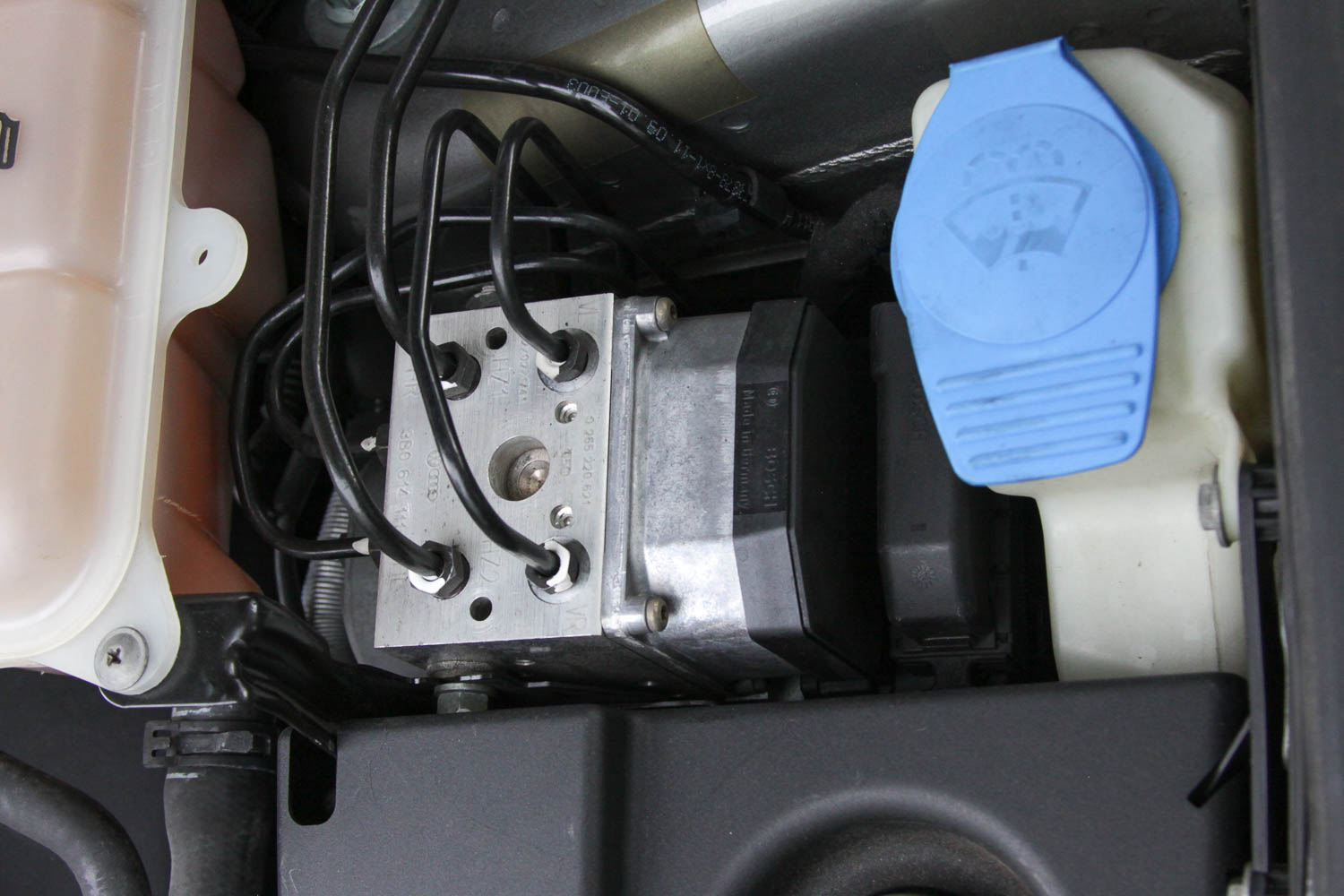 2002 2.8L V6 Volkswagen Passat GLX Sedan