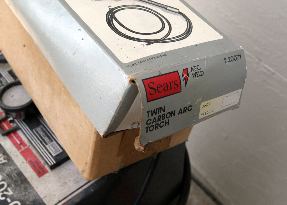 Craftsman Infinite Arc Welder with Cart