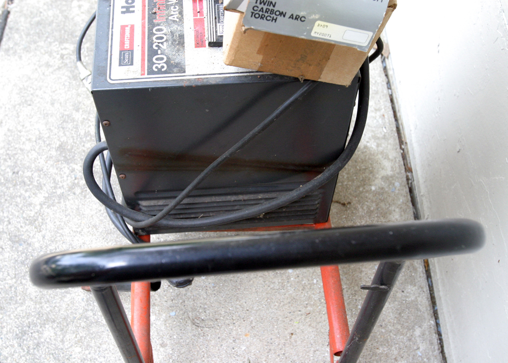 Craftsman Infinite Arc Welder with Cart