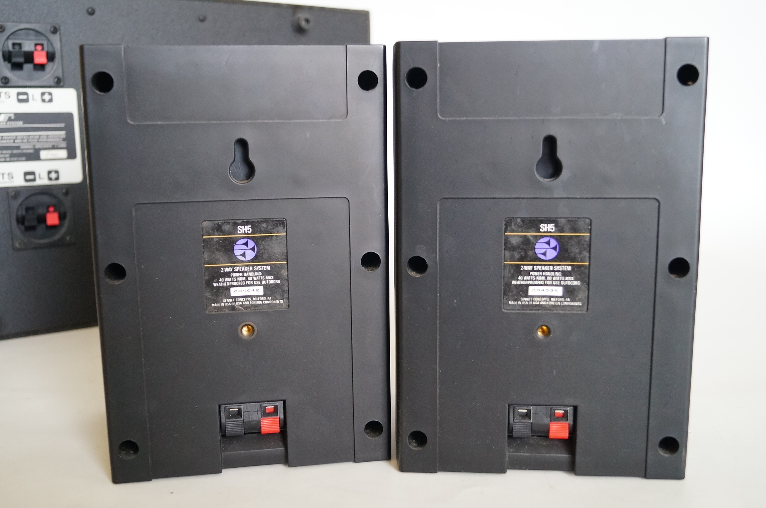 Bose Acoustimass Cube System Speakers