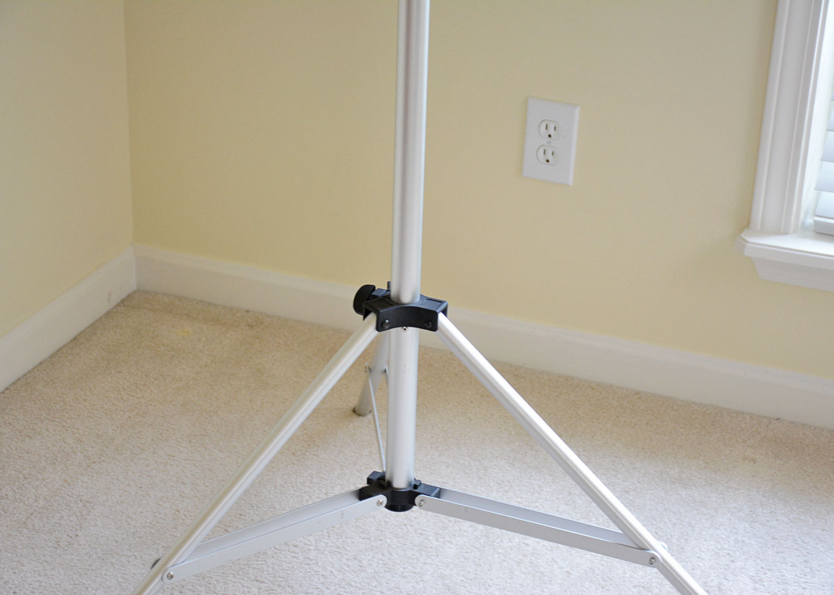 Epson Accolade Duet Projection Screen and Stand