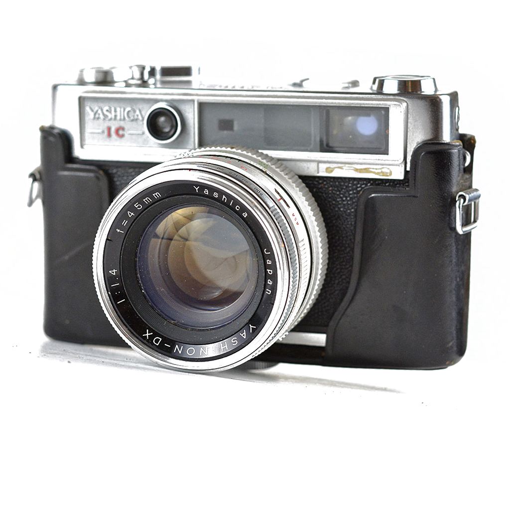 Yashica 1C Lynx 14E Camera