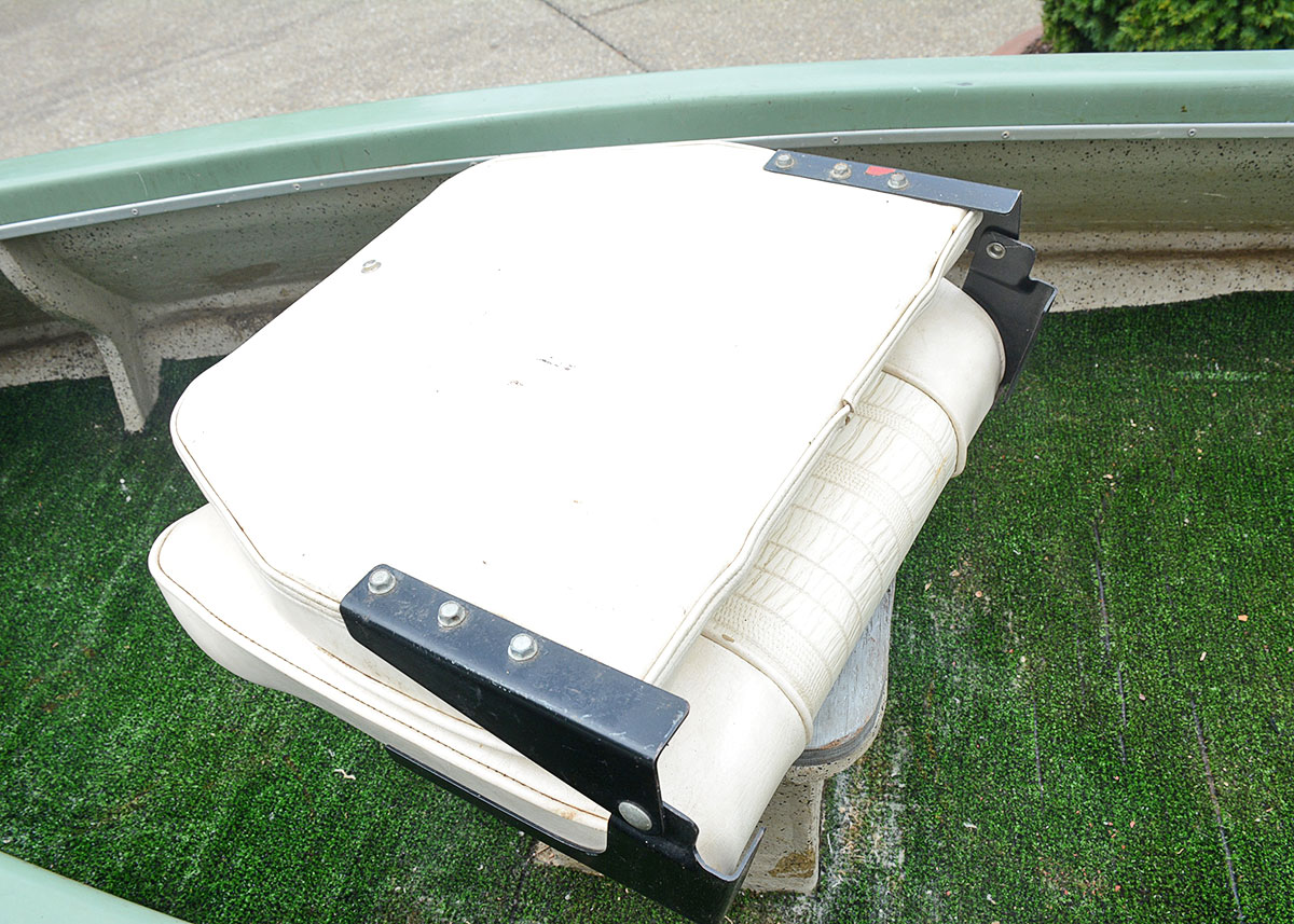 Vintage 1970 Super Skeeter Fiberglass Fishing Boat and Trailer