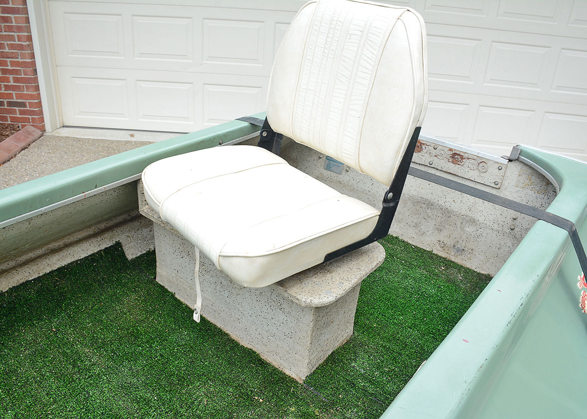 Vintage 1970 Super Skeeter Fiberglass Fishing Boat and Trailer