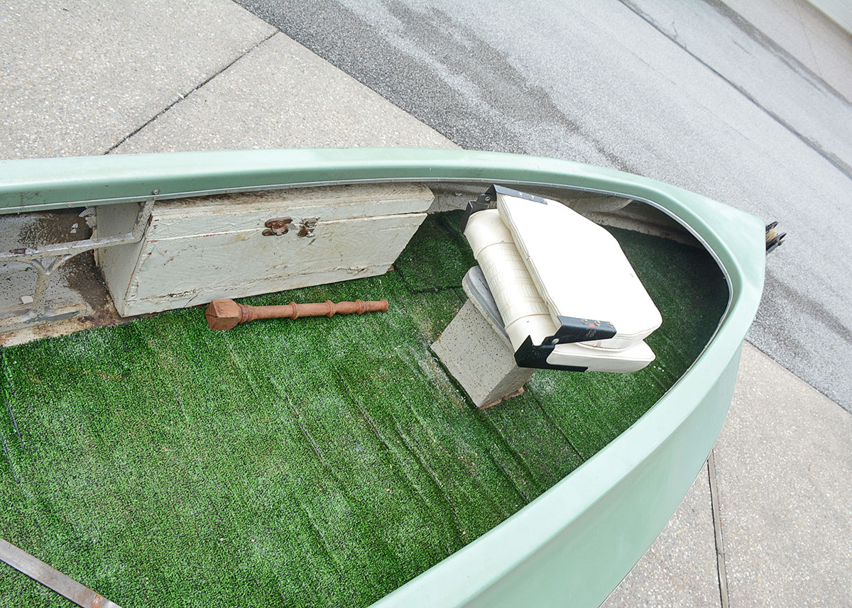 Vintage 1970 Super Skeeter Fiberglass Fishing Boat and Trailer