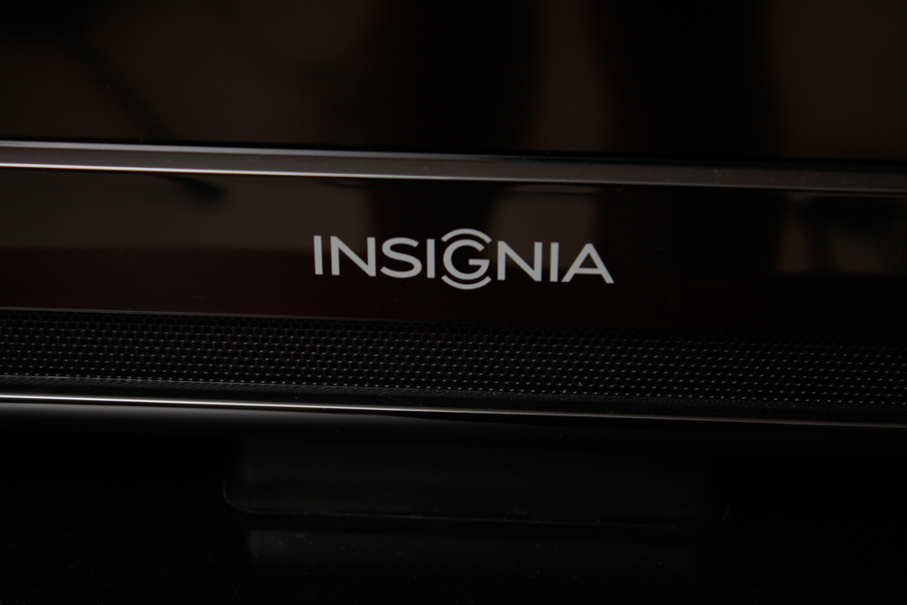 Insignia 39" LCD HDTV With Remote Control