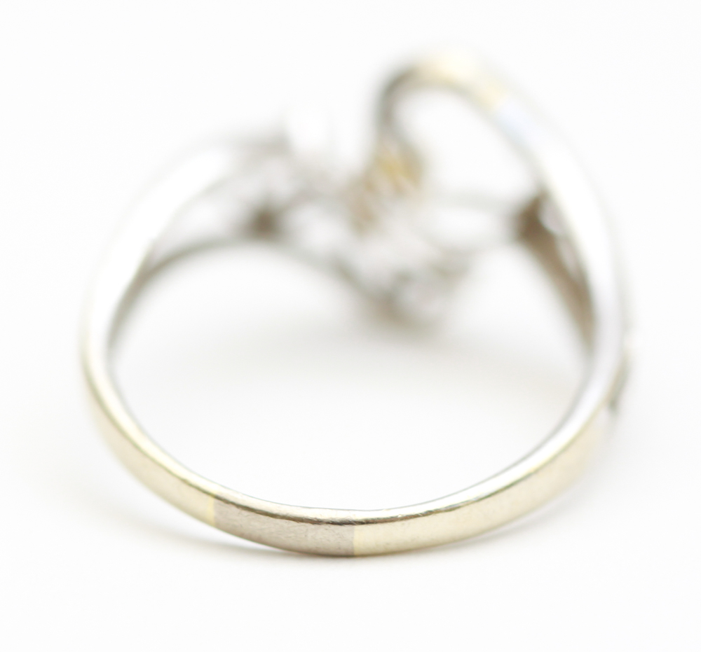 14K White Gold Ring Setting with Diamonds