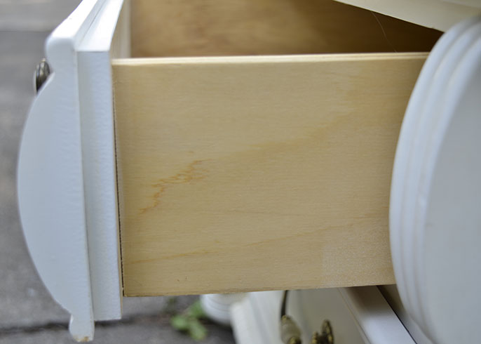 Lexington "Country Cottage Collection" Chest of Drawers and Nightstand