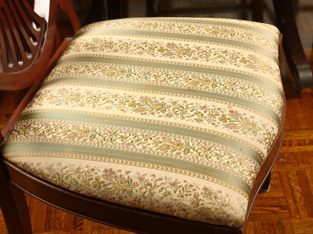 Traditional Trestle Style Dining Table with Six Chairs