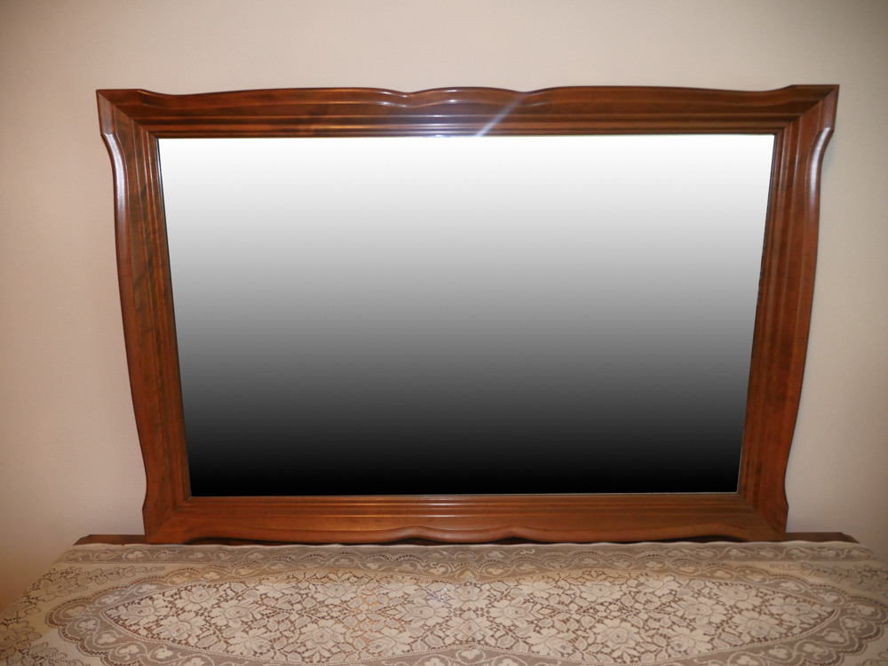 Vintage Meredith Chest of Drawers with Mirror