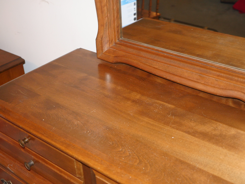 Vintage Meredith Chest of Drawers with Mirror