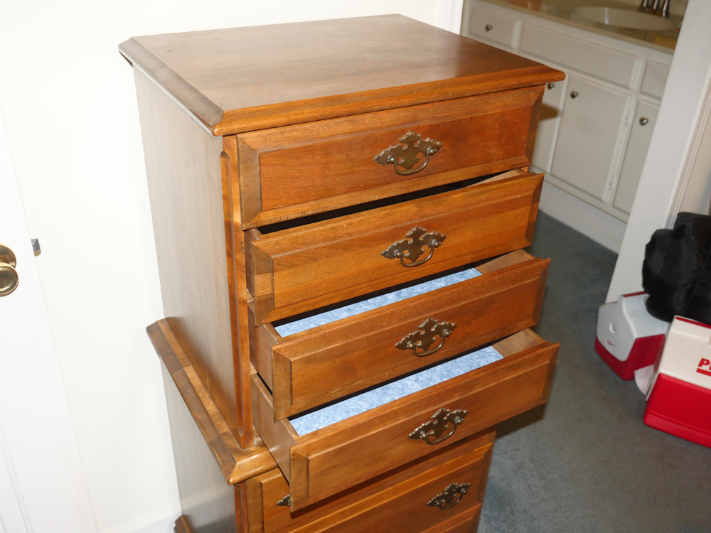 Lingerie Chest by Meredith