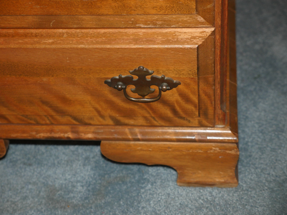 Lingerie Chest by Meredith