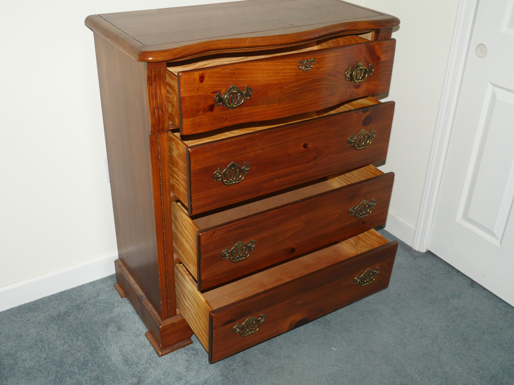 Vintage Chest of Drawers
