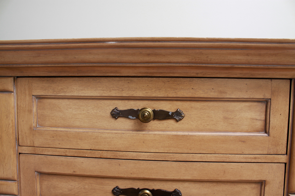 Architectural Molding Double Dresser