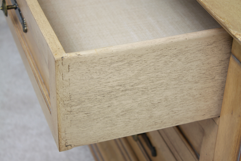 Architectural Molding Double Dresser