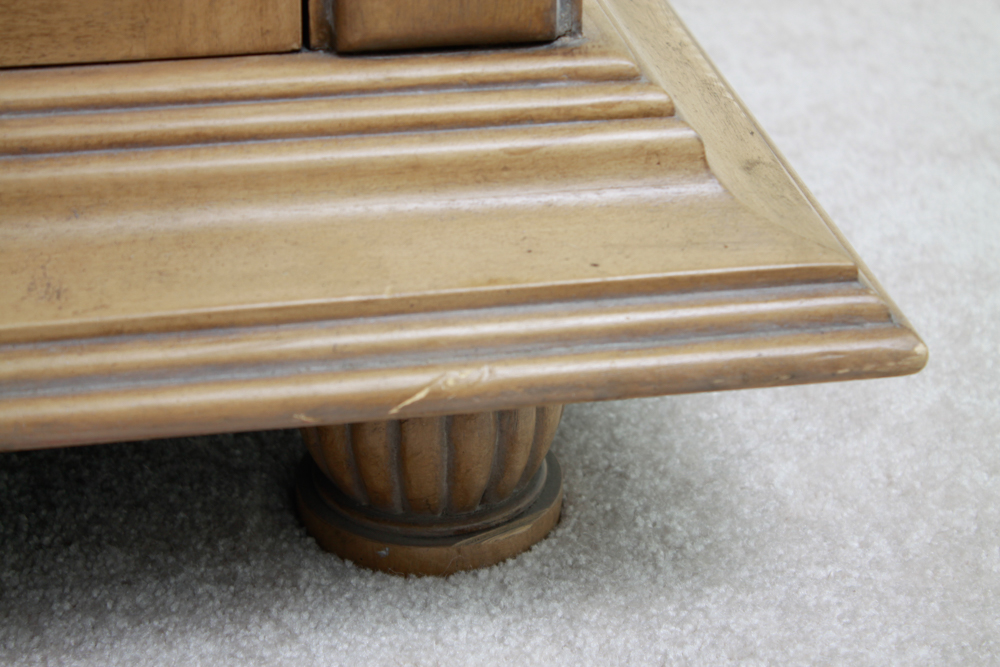 Architectural Molding Double Dresser