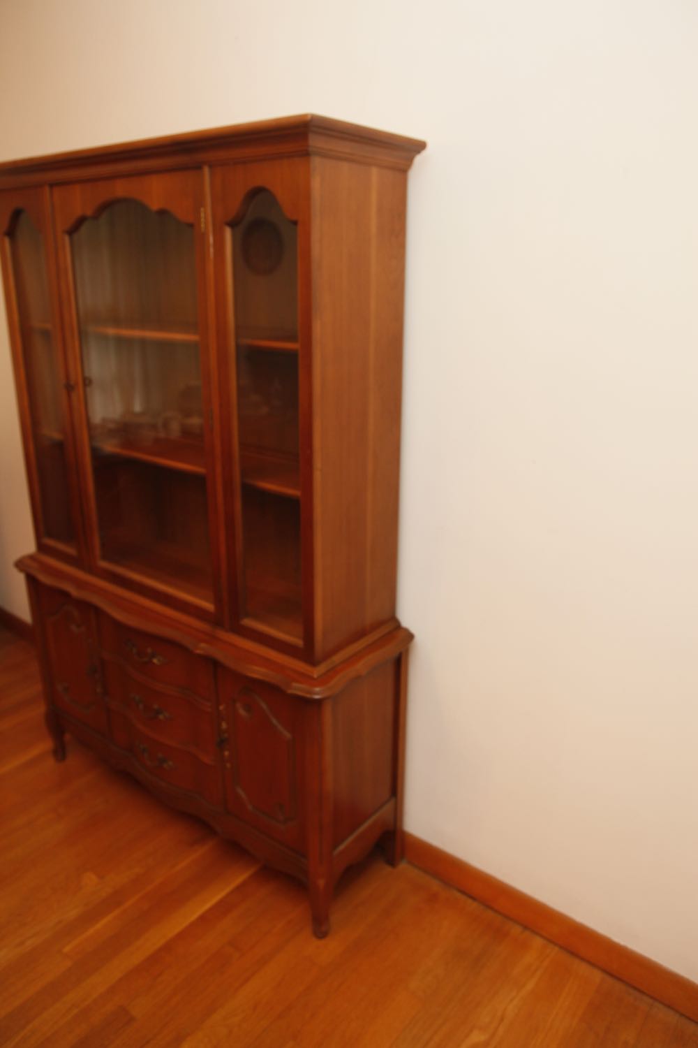 Bassett Furniture Cherry China Cabinet