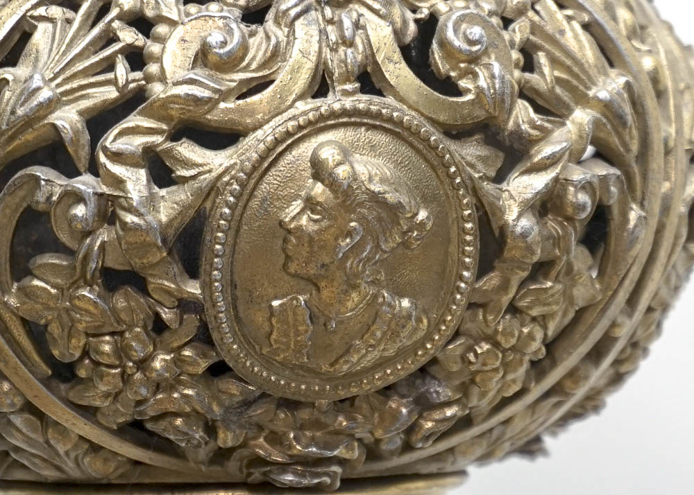 Hurricane Floor Lamp