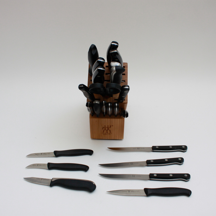 Set of J. A. Henckles International and Cuisinart Knives