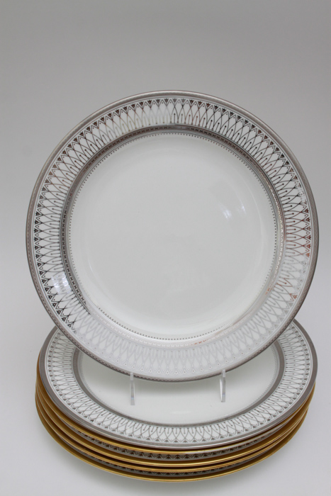 Williams-Sonoma Red Star and RRP Holiday Plate Sets