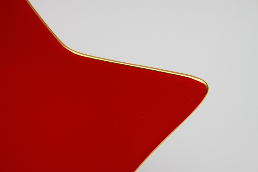 Williams-Sonoma Red Star and RRP Holiday Plate Sets