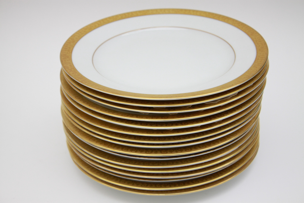 Royal Gallery "Gold Buffet" China Service for 16