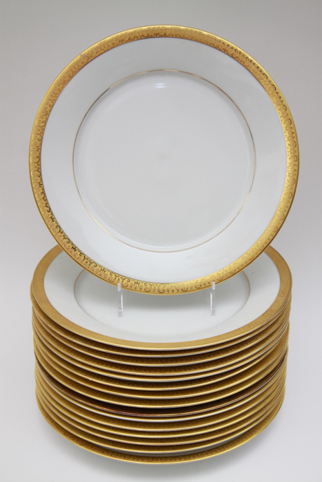 Royal Gallery "Gold Buffet" China Service for 16