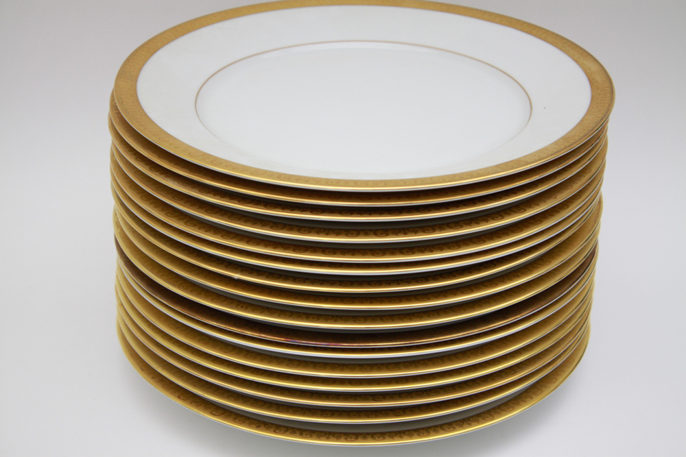 Royal Gallery "Gold Buffet" China Service for 16