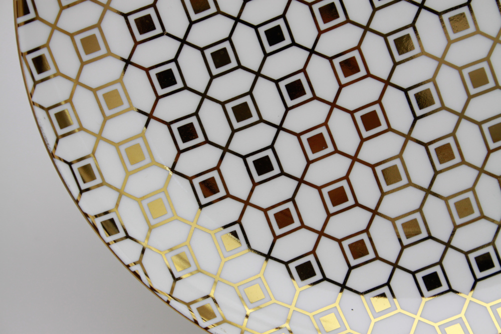 RRP China "Riva" Gold Set of Luncheon Plates and Mugs