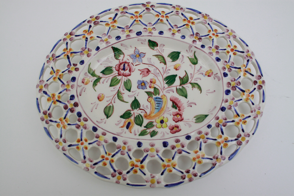 Spanish & Portuguese Decorative Pottery Plates