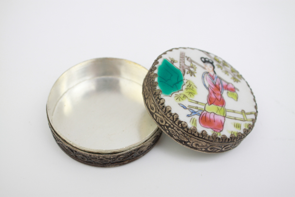 Chinese Ceramics with Shanghai Export Seals