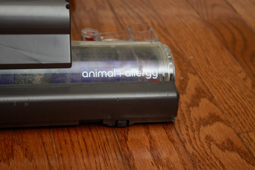 Dyson "Cinetic" Vacuum with All Attahments