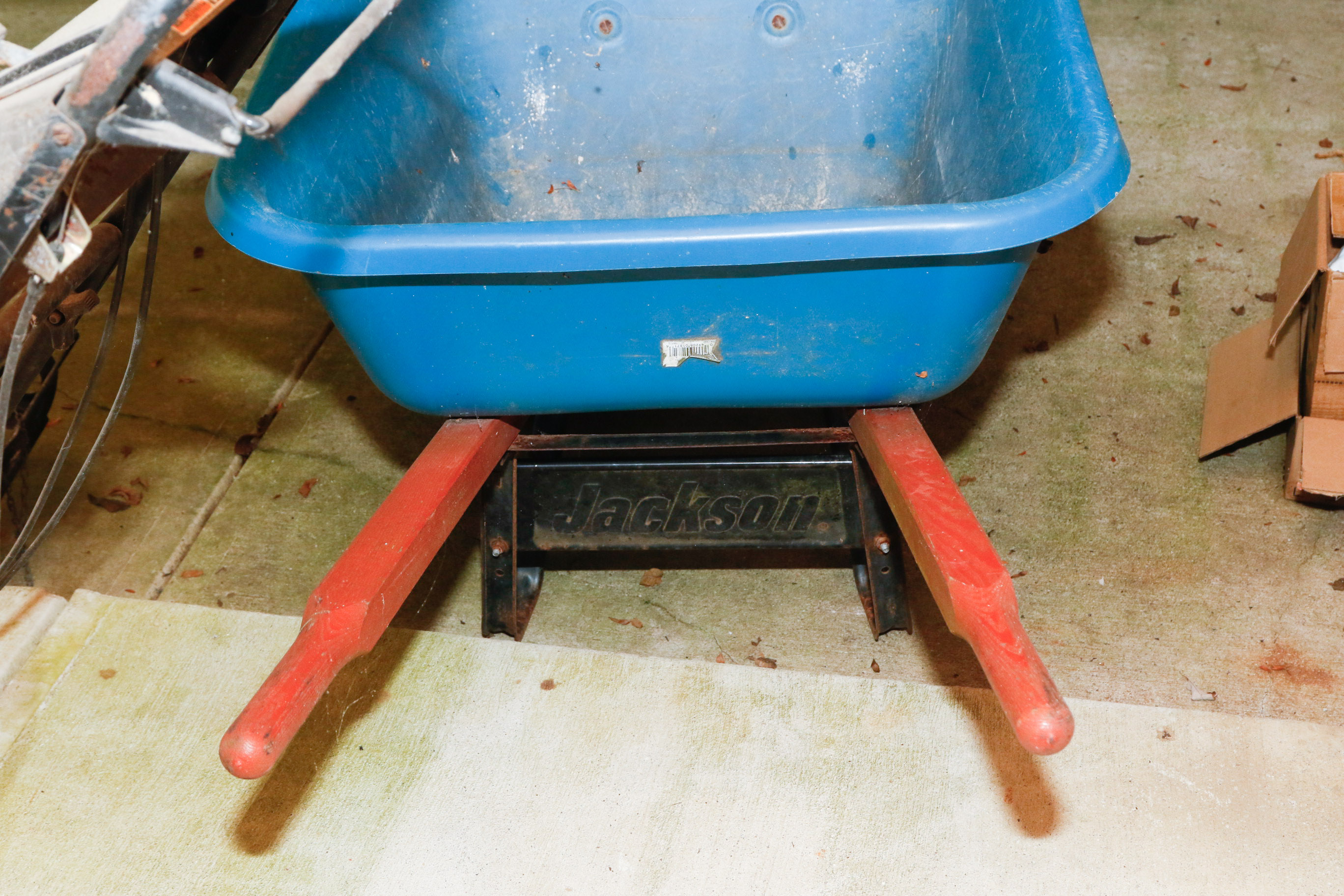 Jackson 8 Cu. Ft. Wheelbarrow