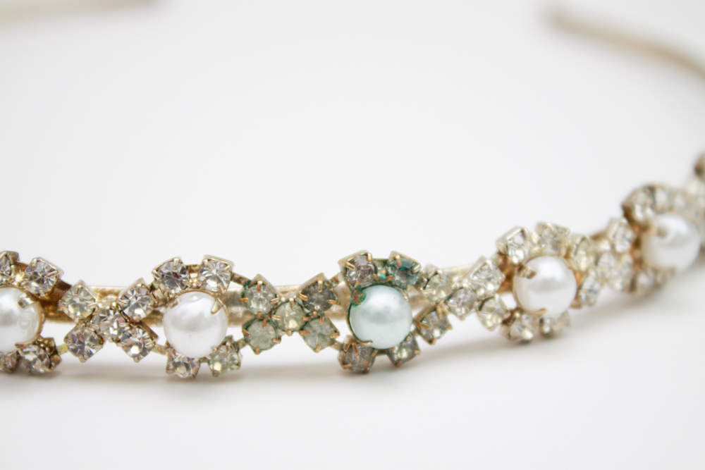 Rhinestone and Glass Silver Tone Jewelry Assortment