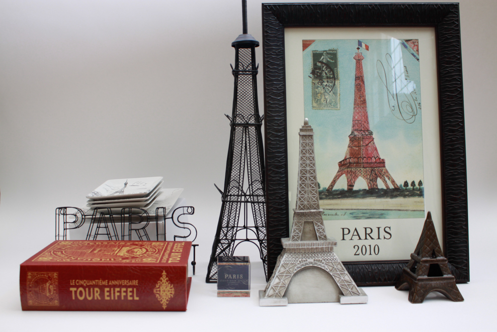 Paris & Eiffel Tower Décor Assortment