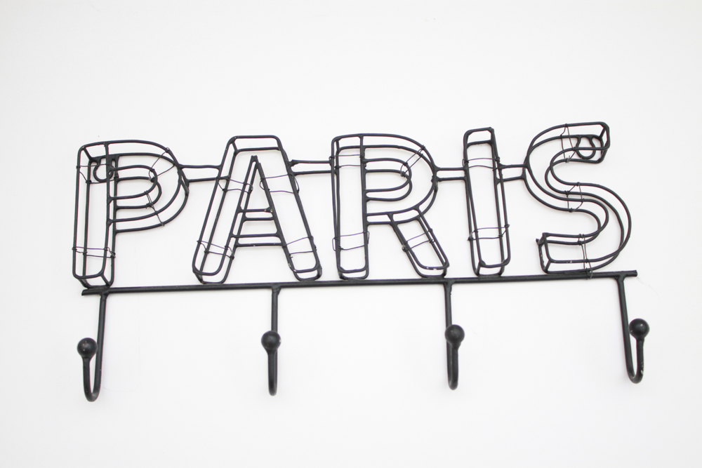 Paris & Eiffel Tower Décor Assortment