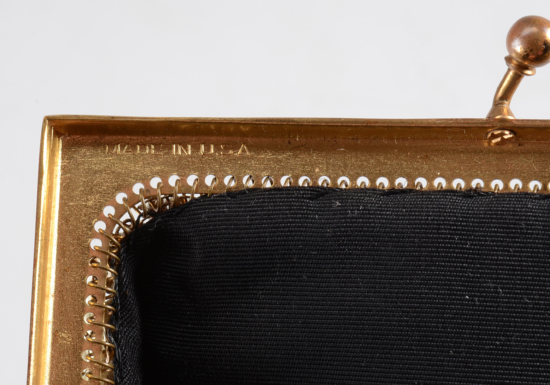 1960s Enamel Mesh Whiting and Davis Coin Purse