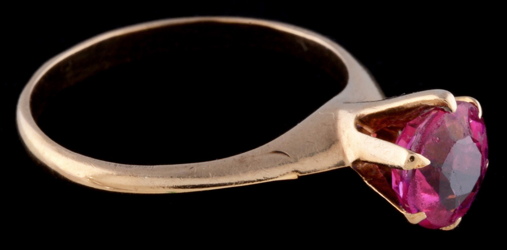 10K Yellow Gold Solitaire Ring with Ruby Glass Doublet