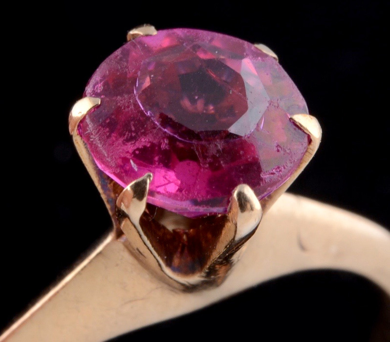 10K Yellow Gold Solitaire Ring with Ruby Glass Doublet