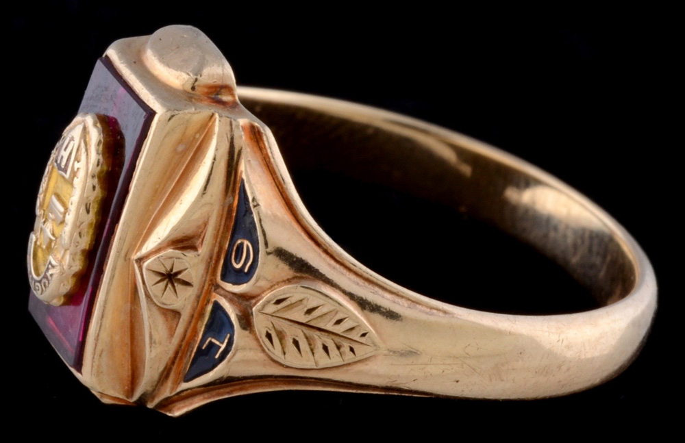 10K Yellow Gold Ring with Synthetic Red Corundum