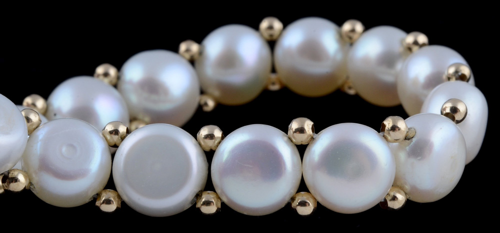10K Yellow Gold and Freshwater Button Pearl Stretch Bracelet